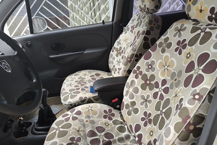 Used Baojun Lechi 2012 Revised 1.0L Manual P-TEC Standard Edition Left Front Seat