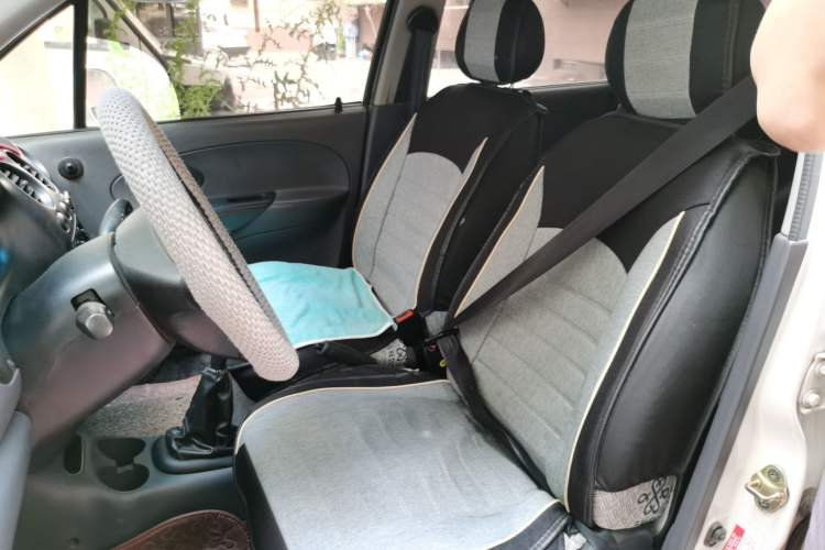 Used Baojun Lechi 2012 Revised 1.0L Manual P-TEC Standard Edition Left Front Seat