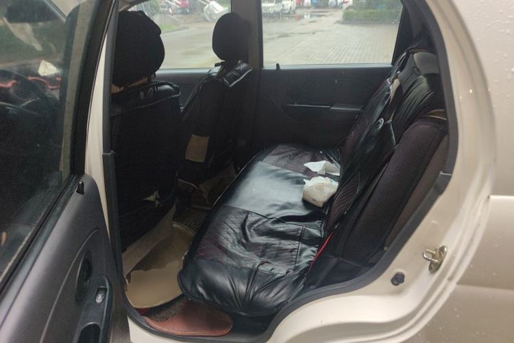 Used Baojun Lechi 2012 Revised 1.0L Manual P-TEC Standard Edition Left Rear Seat