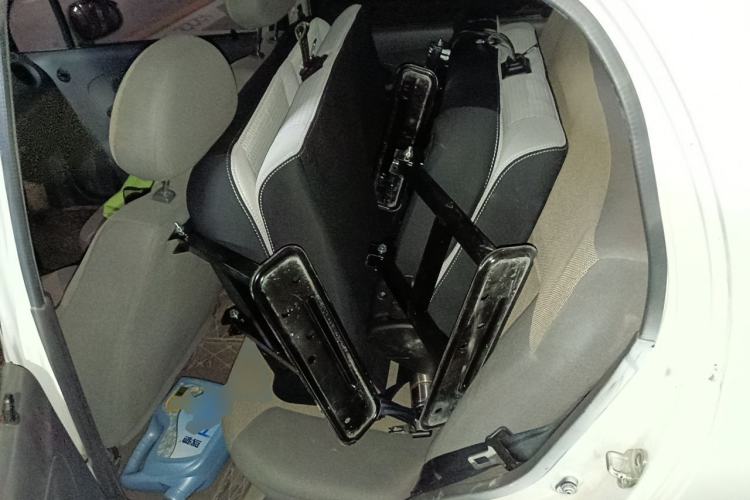 Used Baojun Lechi 2012 Revised 1.0L Manual P-TEC Standard Edition Left Rear Seat