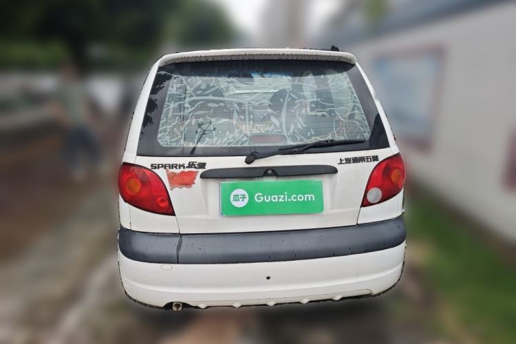 Used Baojun Lechi 2012 Revised 1.0L Manual P-TEC Standard Edition Rear