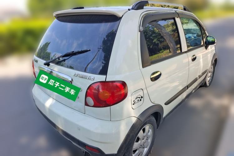 Used Baojun Lechi 2012 Revised Version 1.2L Manual Sporty Edition Dynamic Type Rear Right 45 Deg