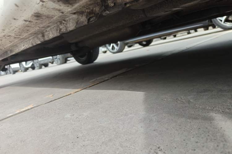 Used Baojun Lechi 2012 Revised 1.0L Manual P-TEC Standard Edition Right Side Sill