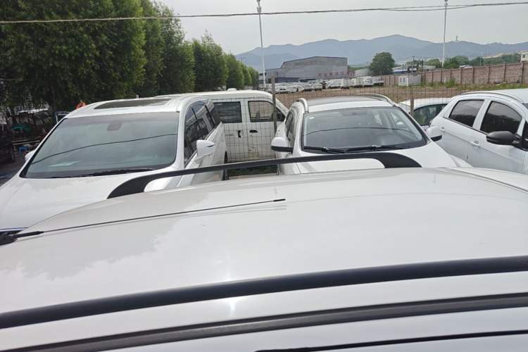 Used Baojun Lechi 2012 Revised 1.0L Manual P-TEC Standard Edition Roof