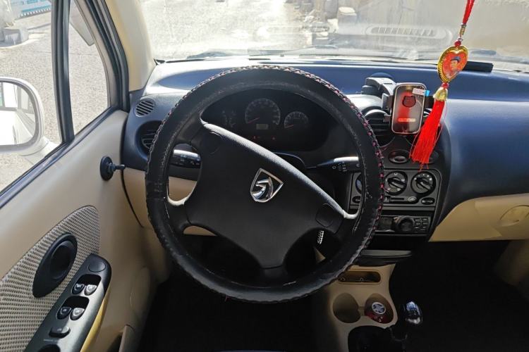 Used Baojun Lechi 2012 Revised Version 1.0L Manual P-TEC Comfort Type Steering Wheel