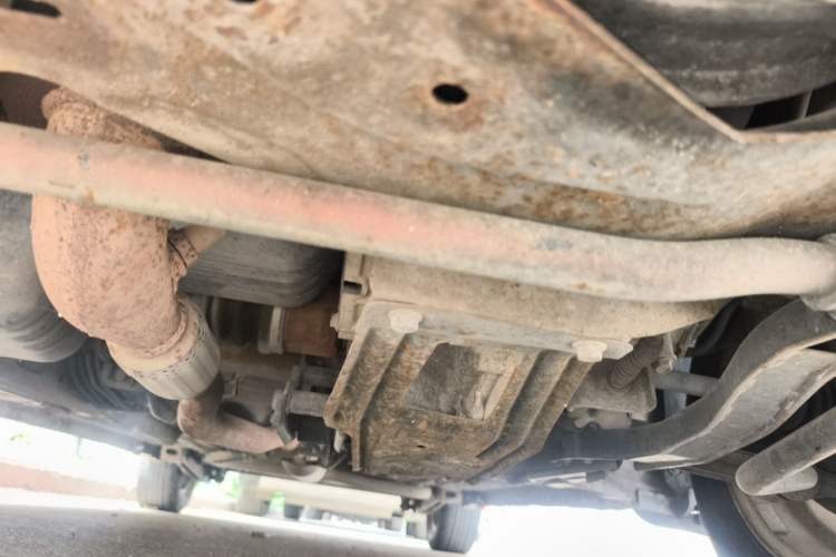 Used Baojun Lechi 2012 Revised 1.0L Manual P-TEC Standard Edition Chassis Front