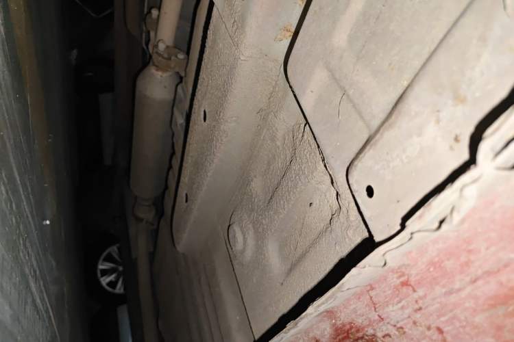 Used Baojun Lechi 2012 Revised 1.0L Manual P-TEC Standard Edition Chassis Front Left