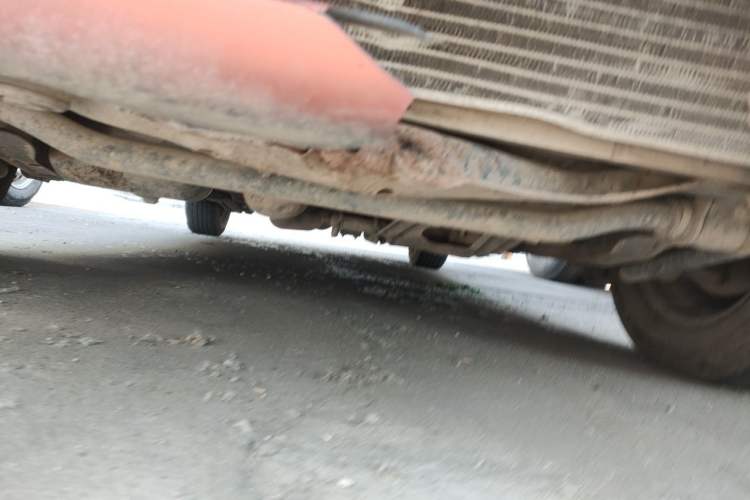 Used Baojun Lechi 2012 Revised 1.0L Manual P-TEC Standard Edition Chassis Front