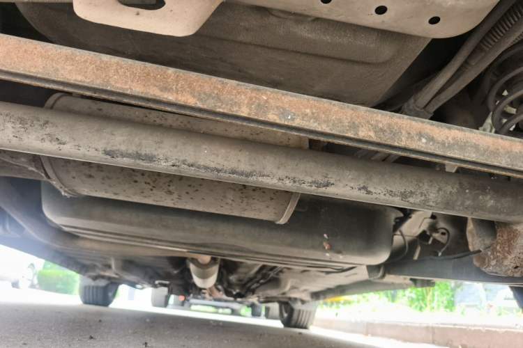 Used Baojun Lechi 2012 Revised 1.0L Manual P-TEC Standard Edition Chassis Rear