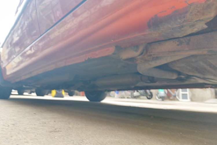Used Baojun Lechi 2012 Revised 1.0L Manual P-TEC Standard Edition Chassis Rear Left