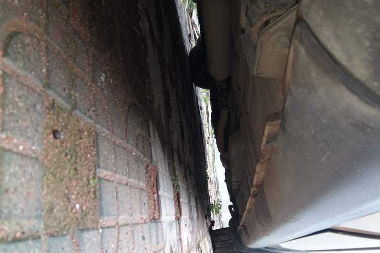 Used Baojun Lechi 2012 Revised Version 1.2L Manual Sporty Fashion Edition Chassis Rear Right
