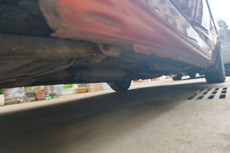 Used Baojun Lechi 2012 Revised 1.0L Manual P-TEC Standard Edition Chassis Rear Right