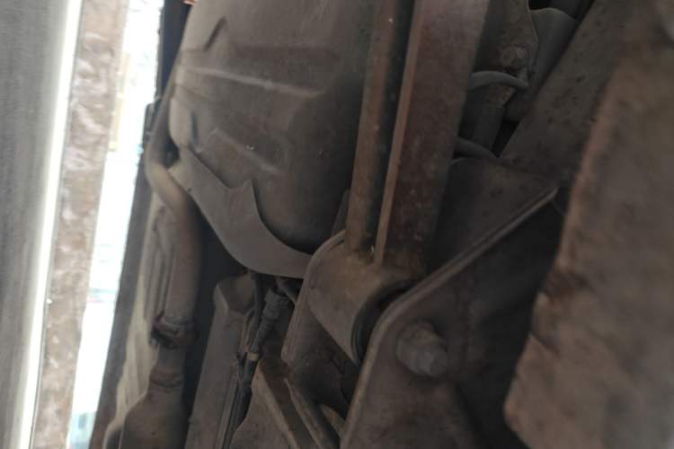 Used Baojun Lechi 2012 Revised 1.0L Manual P-TEC Standard Edition Chassis Rear Right