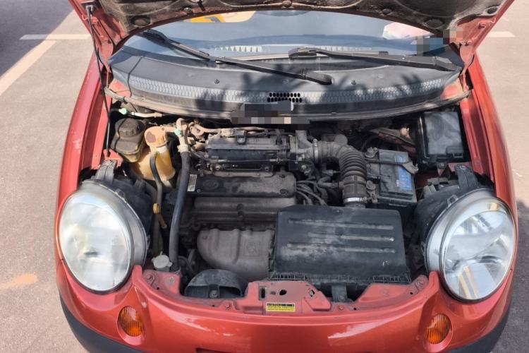 Used Baojun Lechi 2012 1.0L Manual P-TEC Superior Model Engine Bay