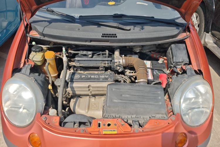 Used Baojun Lechi 2012 Revised 1.0L Manual P-TEC Standard Edition Engine Bay