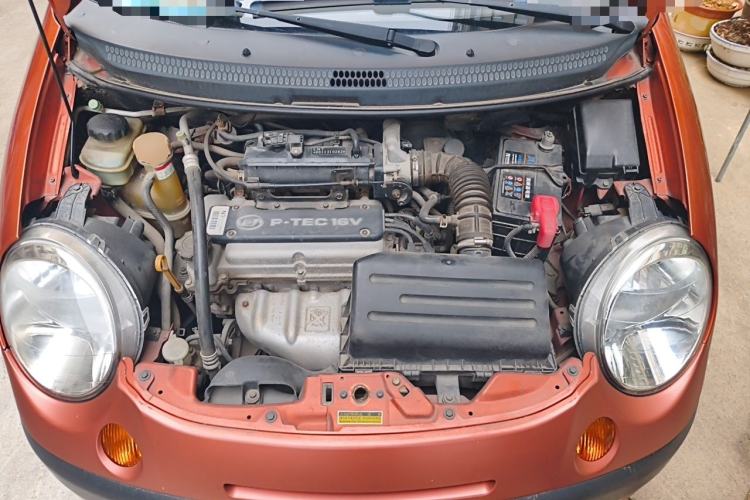 Used Baojun Lechi 2012 Revised 1.0L Manual P-TEC Standard Edition Engine Bay
