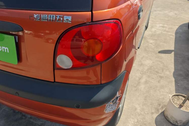 Used Baojun Lechi 2012 Revised 1.0L Manual P-TEC Standard Edition Exterior 3