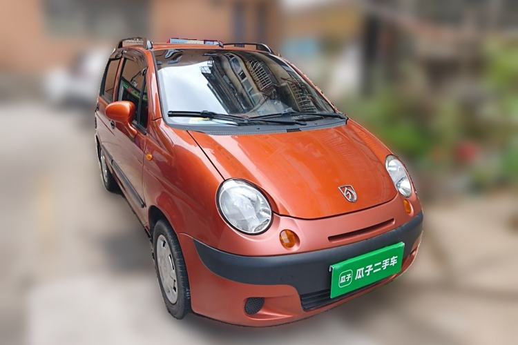Used Baojun Lechi 2012 Revised 1.0L Manual P-TEC Standard Edition Front Right 45 Deg