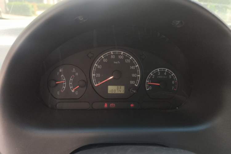 Used Baojun Lechi 2012 Revised 1.0L Manual P-TEC Standard Edition Instrument Cluster