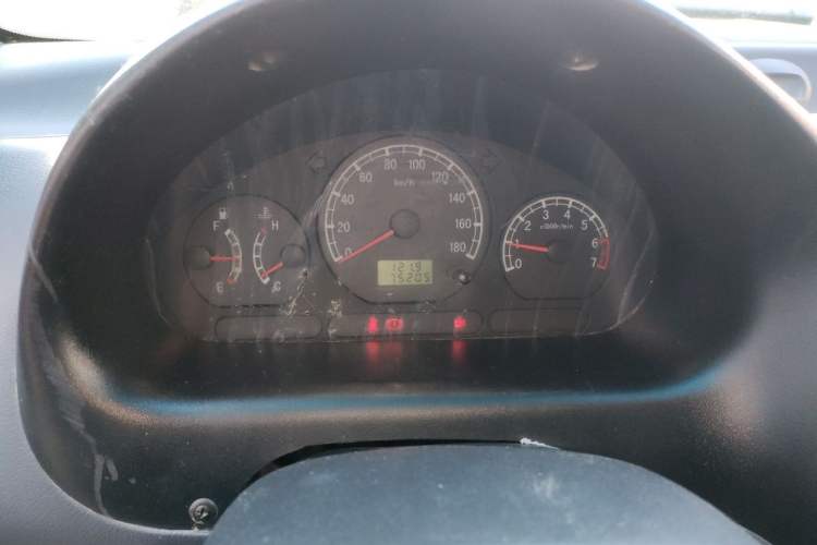 Used Baojun Lechi 2012 Revised 1.0L Manual P-TEC Standard Edition Instrument Cluster