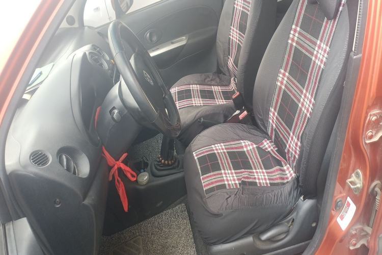 Used Baojun Lechi 2012 Revised Version 1.2L Manual Sporty Fashion Edition Left Front Seat
