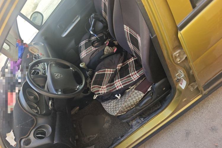 Used Baojun Lechi 2012 Revised Version 1.2L Manual Sporty Edition Dynamic Type Left Front Seat