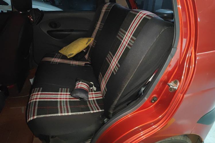 Used Baojun Lechi 2012 Revised 1.0L Manual P-TEC Standard Edition Left Rear Seat