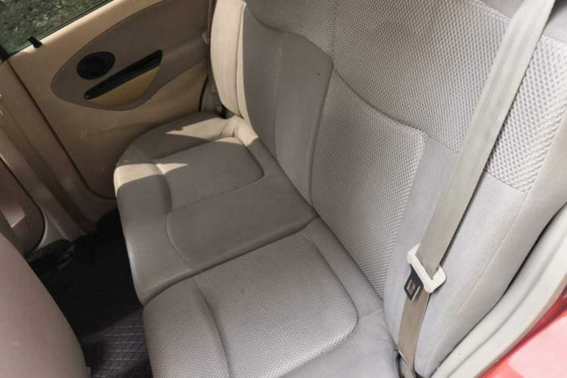 Used Baojun Lechi 2012 Revised 1.0L Manual P-TEC Standard Edition Left Rear Seat
