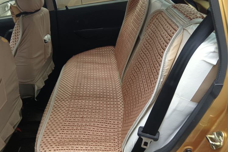 Used Baojun Lechi 2012 Revised Version 1.2L Manual Sporty Fashion Edition Left Rear Seat
