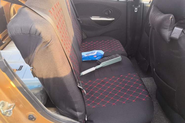 Used Baojun Lechi 2012 1.2L Manual Sport Edition Dynamic Model Left Rear Seat