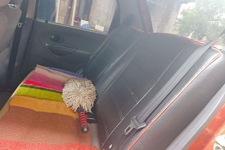 Used Baojun Lechi 2012 Revised 1.0L Manual P-TEC Standard Edition Left Rear Seat