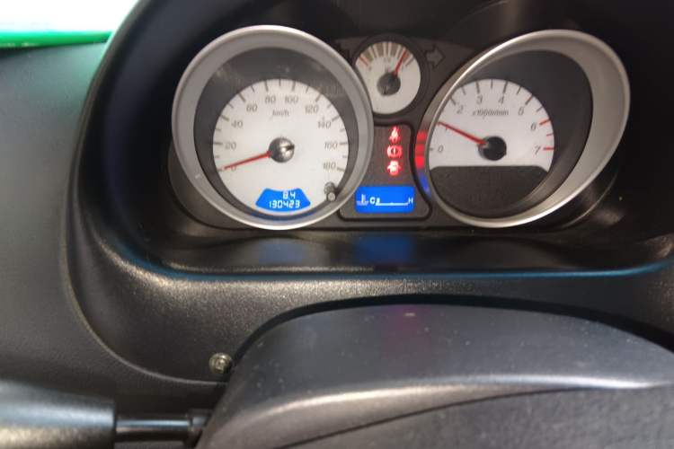 Used Baojun Lechi 2012 Revised Version 1.2L Manual Sporty Fashion Edition Odometer Close Up
