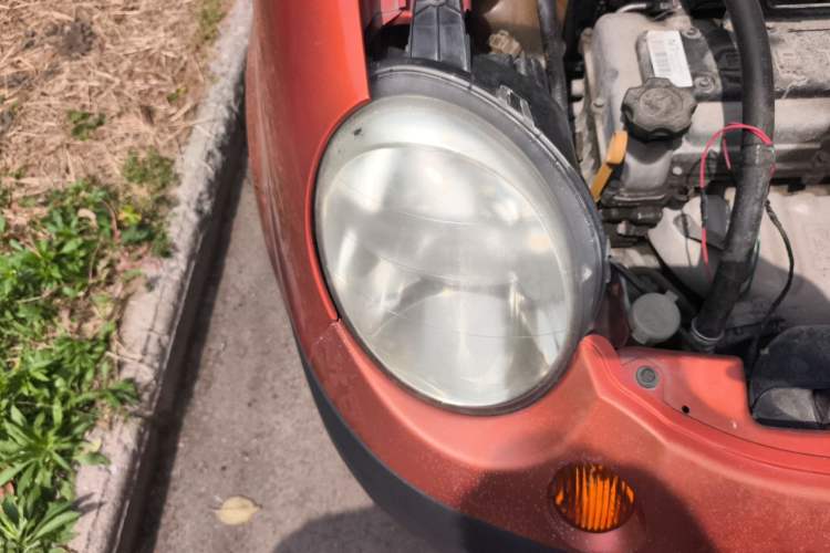 Used Baojun Lechi 2012 Revised 1.0L Manual P-TEC Standard Edition Right Front Headlight