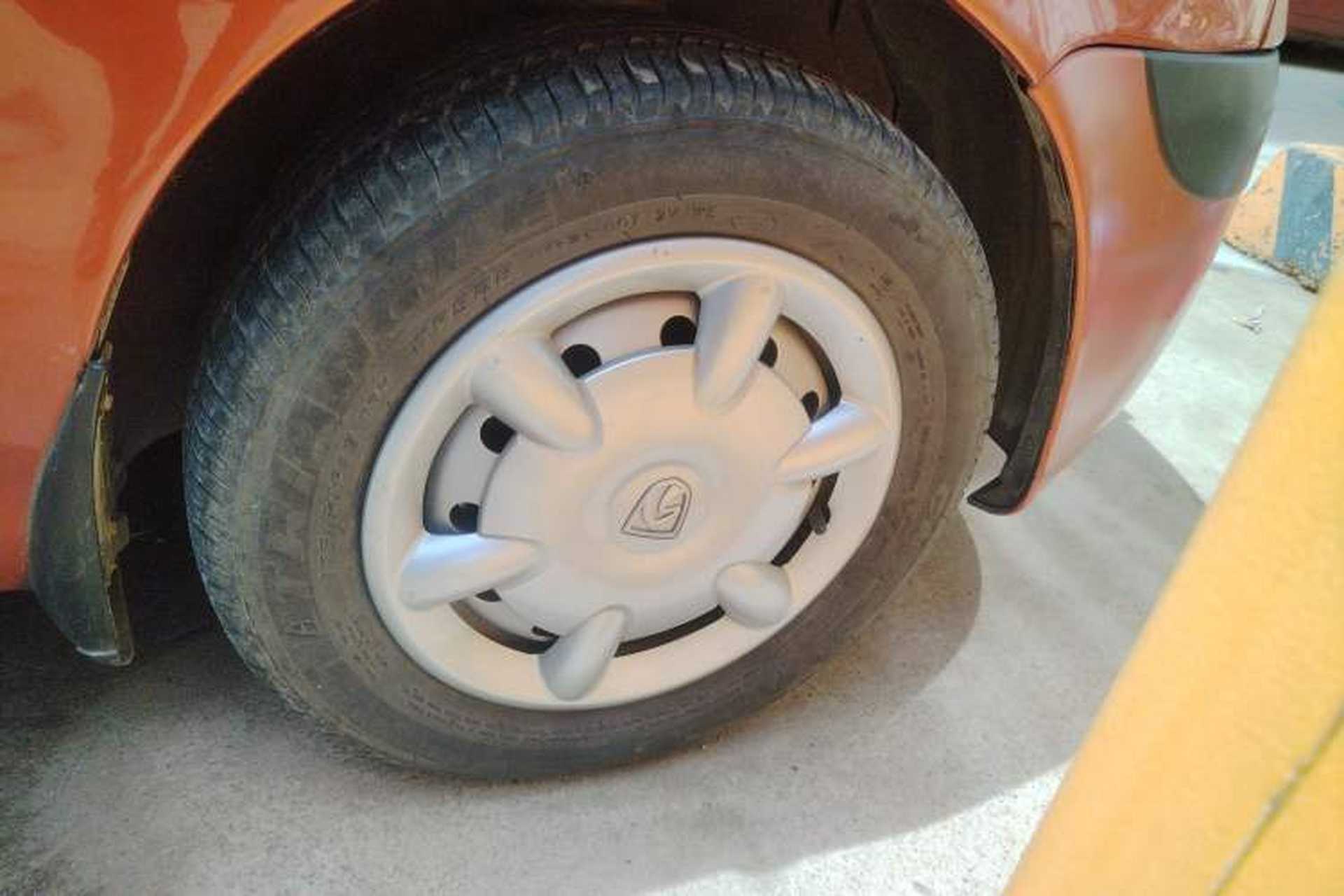 Used Baojun Lechi 2012 Revised 1.0L Manual P-TEC Standard Edition Right Front Wheel Hub