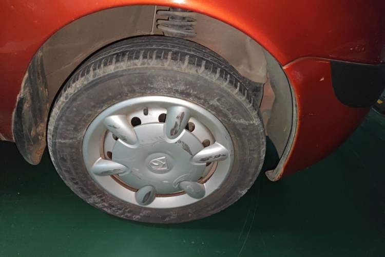 Used Baojun Lechi 2012 Revised 1.0L Manual P-TEC Standard Edition Right Front Wheel Hub