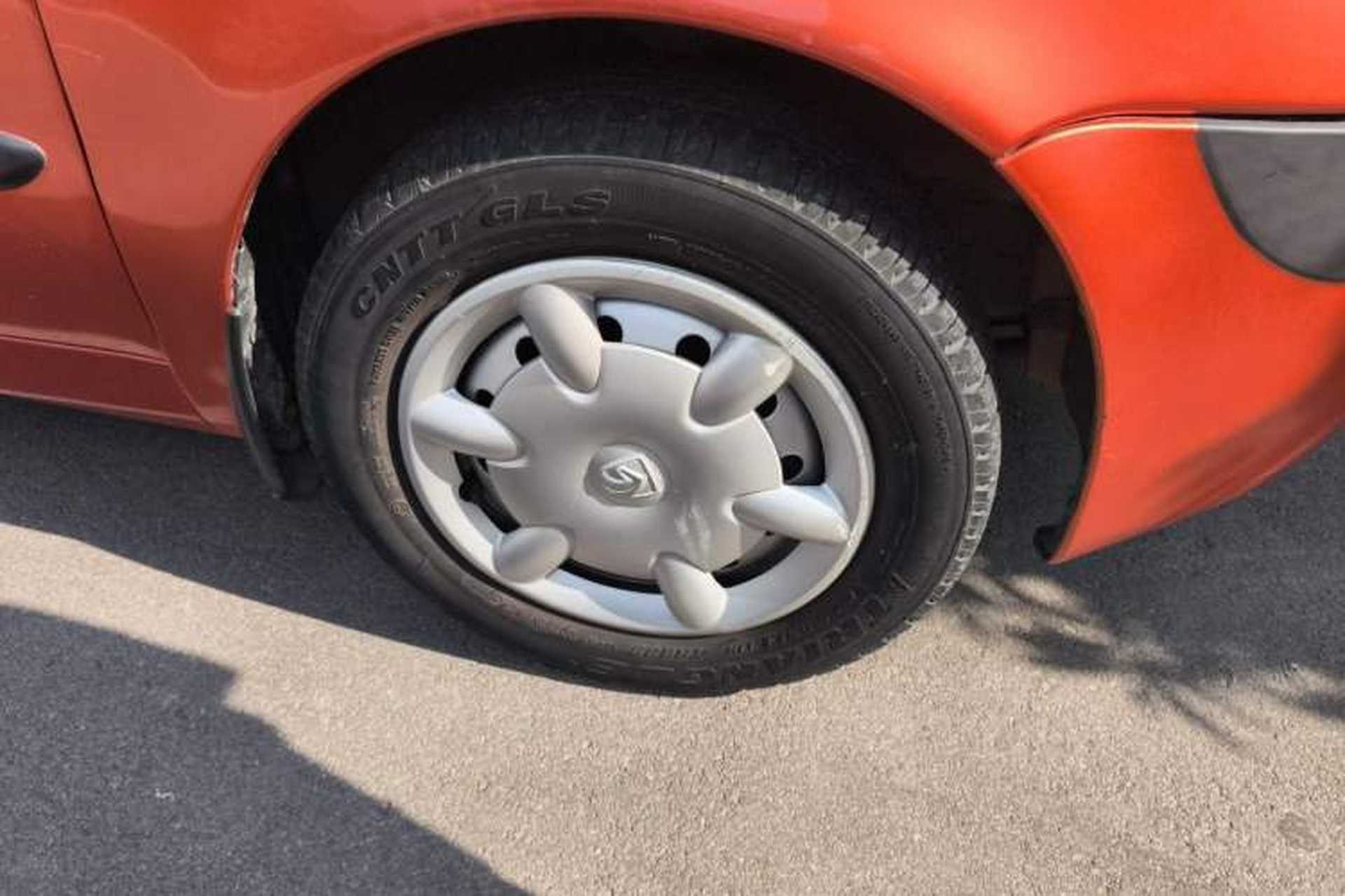 Used Baojun Lechi 2012 1.0L Manual P-TEC Superior Model Right Front Wheel Hub