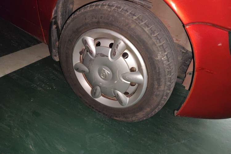 Used Baojun Lechi 2012 Revised 1.0L Manual P-TEC Standard Edition Right Front Wheel Hub