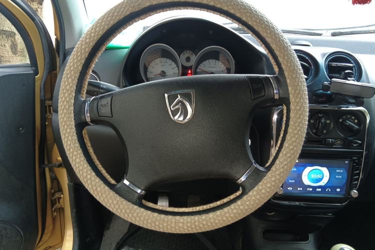 Used Baojun Lechi 2012 Revised Version 1.2L Manual Sporty Fashion Edition Steering Wheel