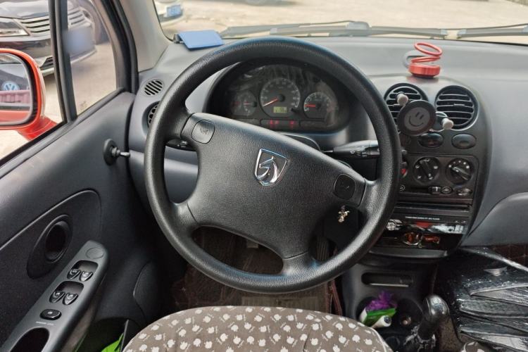 Used Baojun Lechi 2012 Revised 1.0L Manual P-TEC Standard Edition Steering Wheel