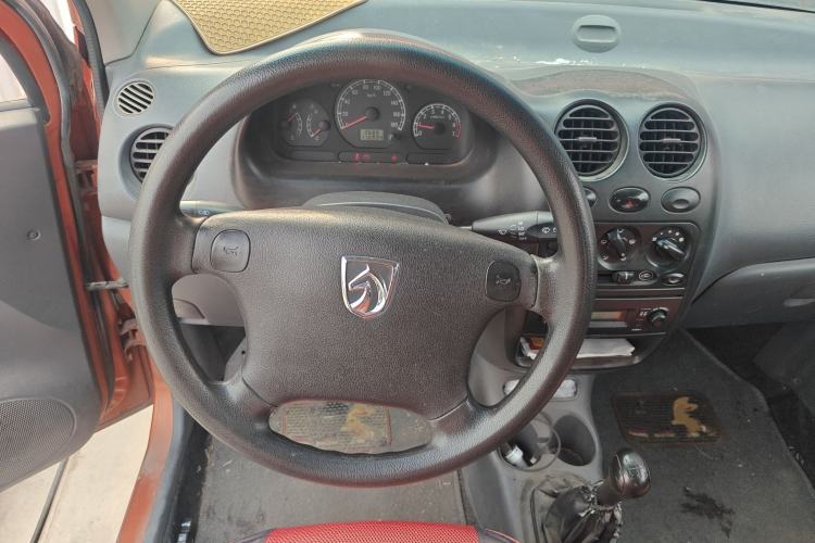 Used Baojun Lechi 2012 Revised 1.0L Manual P-TEC Standard Edition Steering Wheel