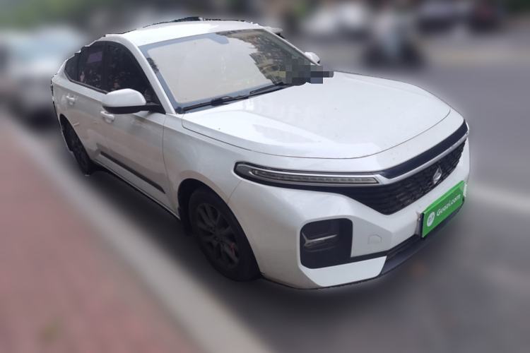 Used Baojun RC-5 2020 1.5L CVT Smart Elite Edition Front Right 45 Deg