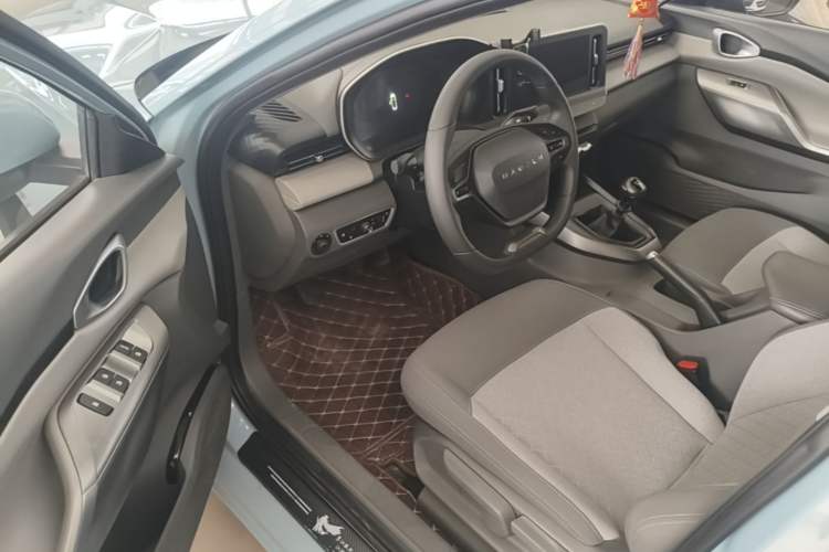 Used Baojun RC-5 2020 1.5L Manual Zhiyao Elite Edition Driver Seat
