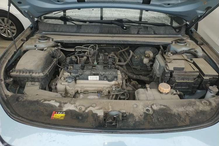 Used Baojun RC-5 2020 1.5L Manual Zhiyao Elite Edition Engine Bay