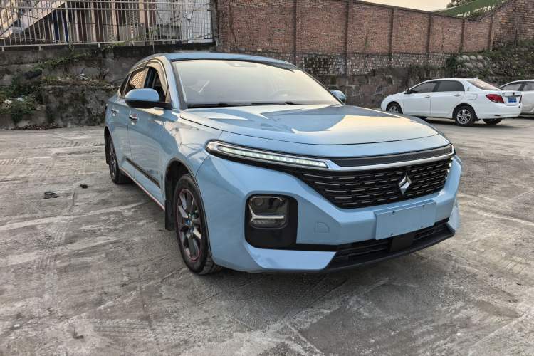 Used Baojun RC-5 2020 1.5L Manual Smart Luxury Edition Exterior 2