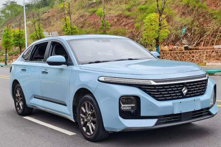 Used Baojun RC-5 2020 1.5L Manual Smart Luxury Edition Exterior 2