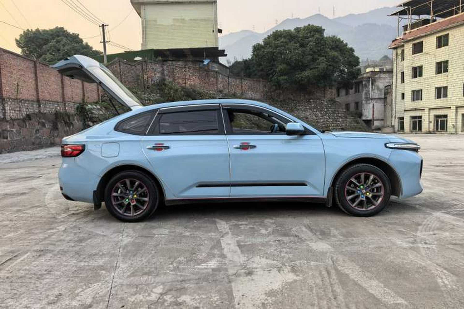 Used Baojun RC-5 2020 1.5L Manual Smart Luxury Edition Exterior 8