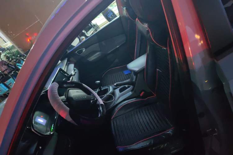 Used Baojun RC-5 2020 1.5T Manual Smart Luxury Edition Left Front Seat