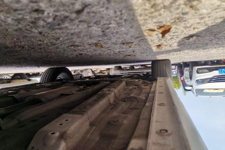 Used Baojun RC-5 2020 1.5T CVT Smart Shine Prestige Edition Left Side Sill