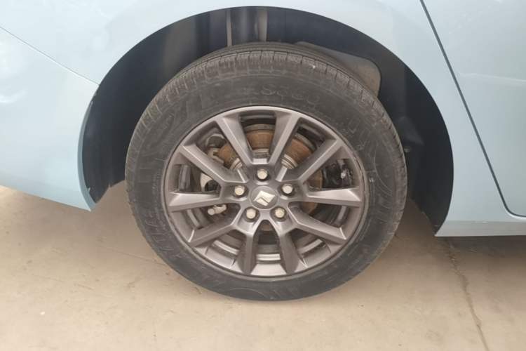 Used Baojun RC-5 2020 1.5L Manual Zhiyao Elite Edition Right Rear Wheel Hub