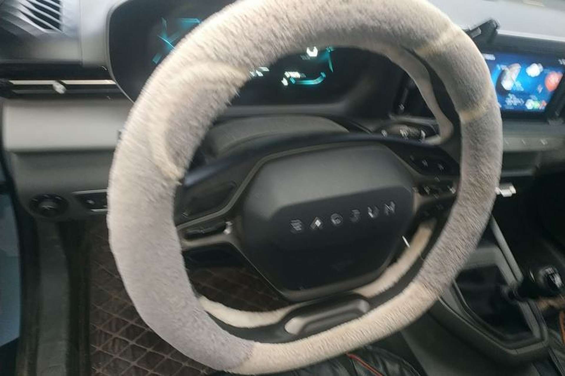 Used Baojun RC-5 2020 1.5L Manual Zhiyao Elite Edition Steering Wheel